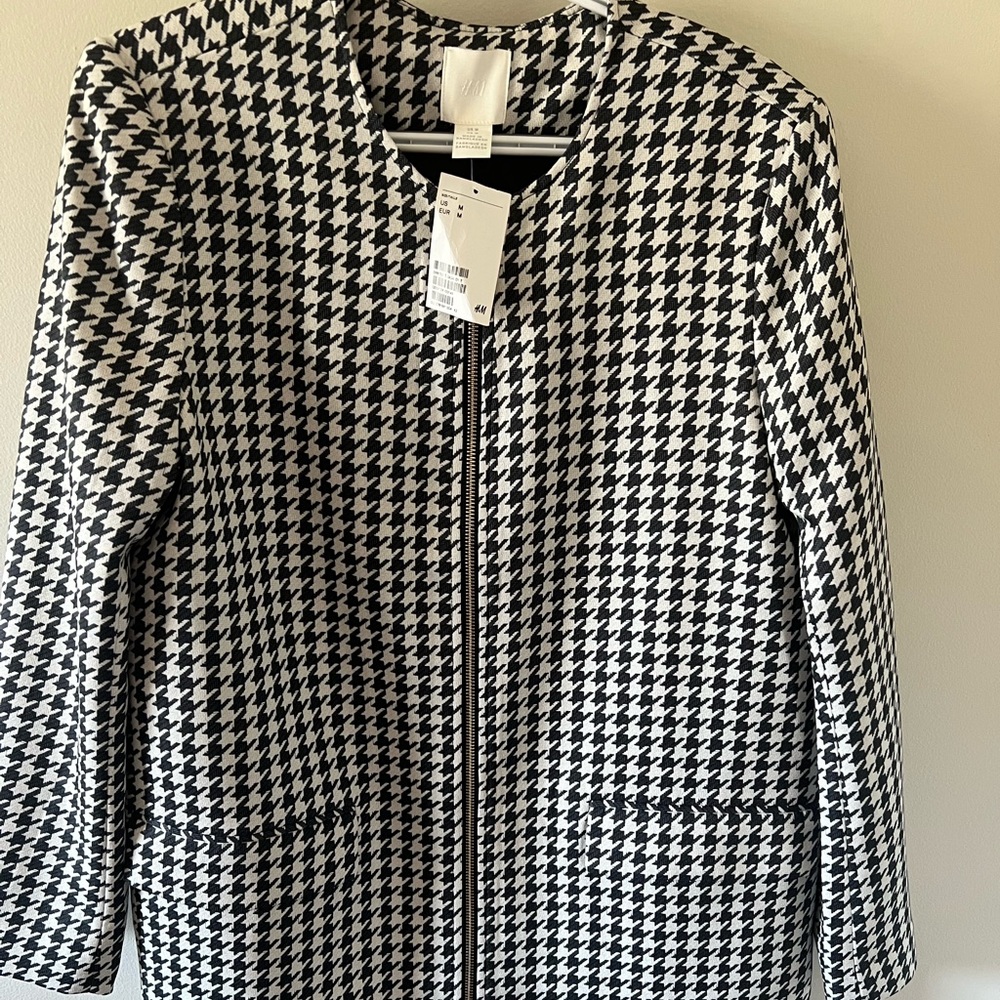 Houndstooth business coat